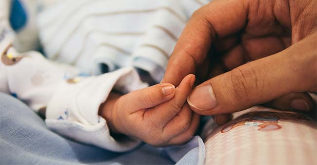 mamma e neonato
