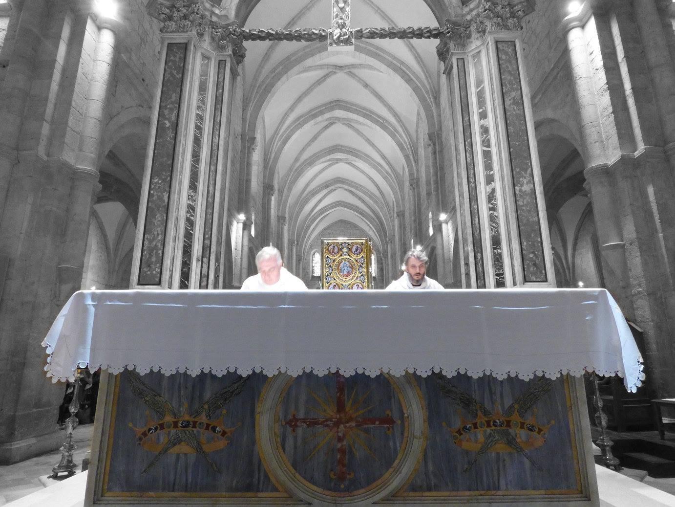 altare e parola