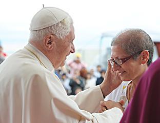 papa-san-giovanni-rotondo-2009-3.jpg