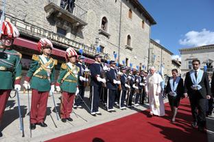 papa-san-marino-8